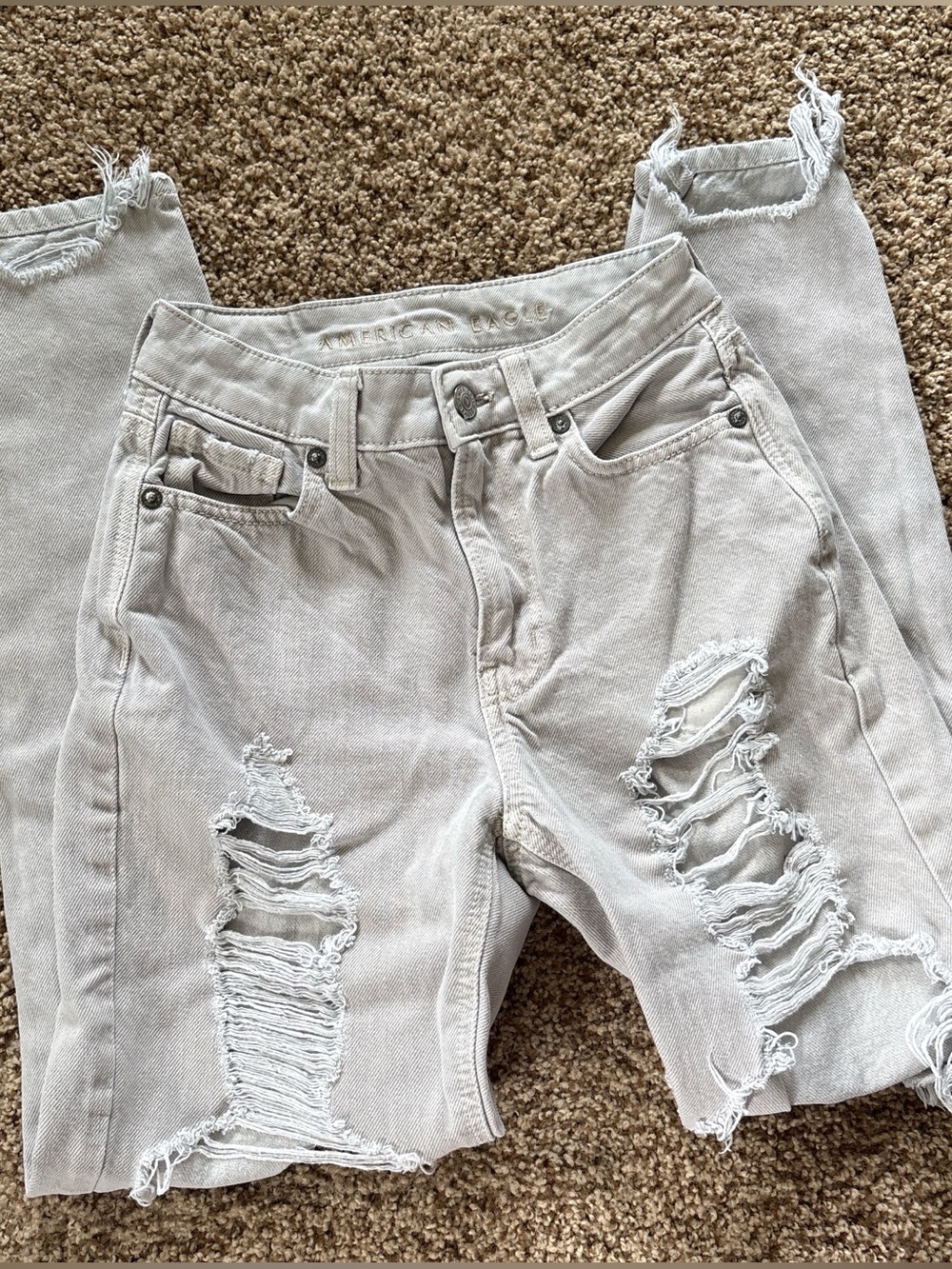 000 American Eagle Jeans